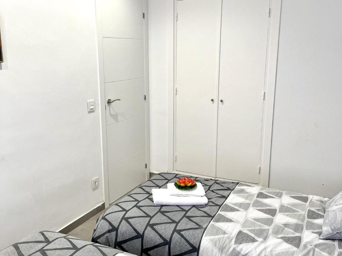 Apartbeach Mimosas Deluxe Climatizado Vistas Playa Miami Playa Eksteriør bilde